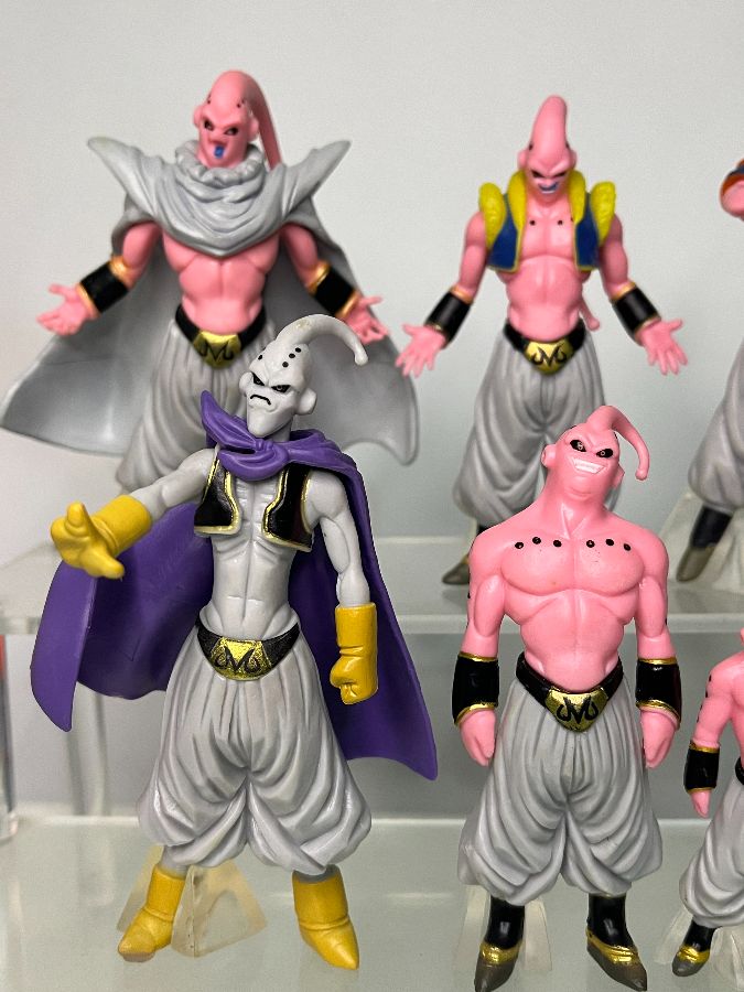 Majin Boo Transformaciones set 8 figuras