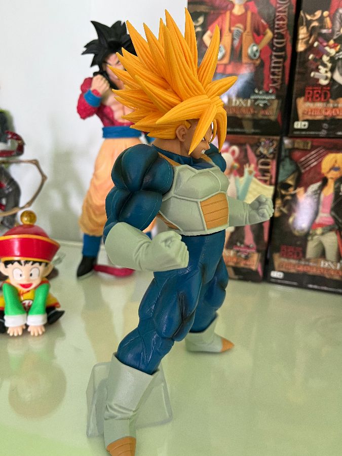 Trunks super saiyan 2