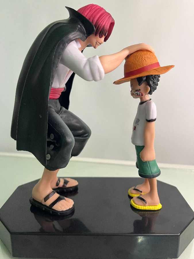 luffy vs shanks